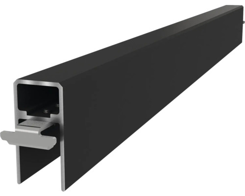 Metallprofil mit Halteklammer