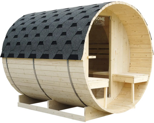 Fasssauna mit Schindeldach