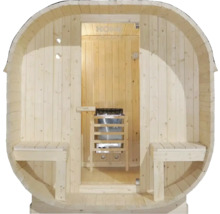 Holzfasssauna mit Bänken und Saunaofen