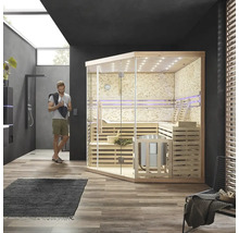 Moderne Sauna mit Glaselementen in einem Badezimmer mit Dusche und Waschbecken