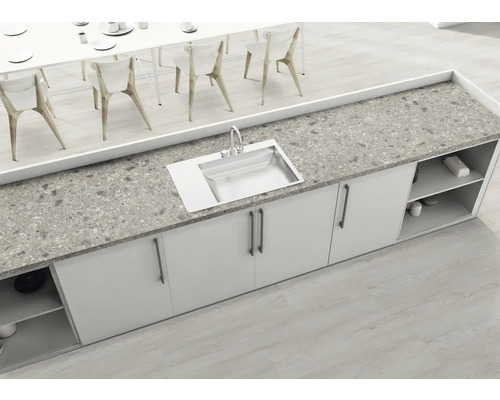 Évier de cuisine en acier inoxydable avec plan de travail et meubles bas