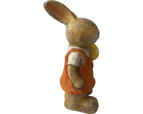Figurine de lapin de Pâques avec œuf