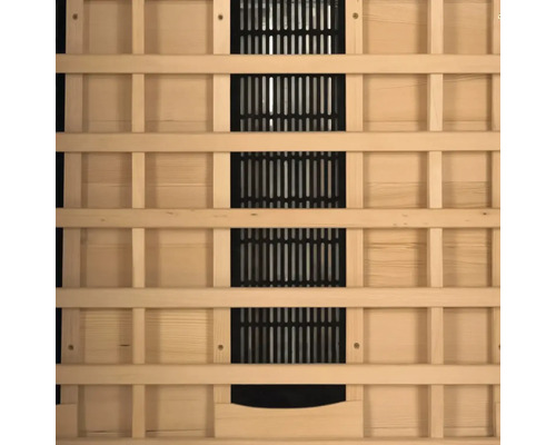 Nahaufnahme der Holzstruktur einer Sauna mit Lüftungsgitter.