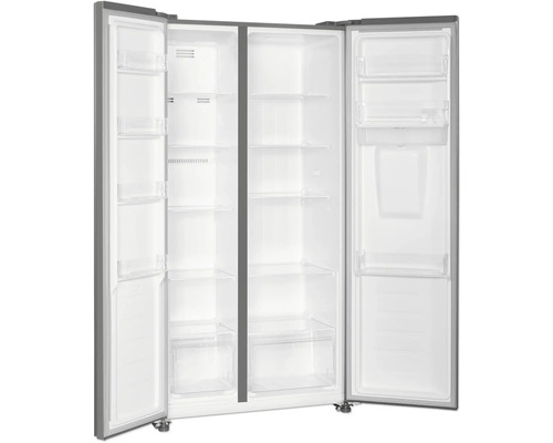 Offener Side-by-Side Kühlschrank mit Regalen und Fächern