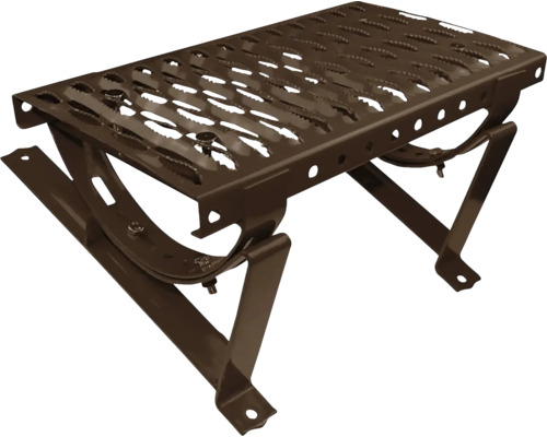 Marche en métal avec surface antidérapante