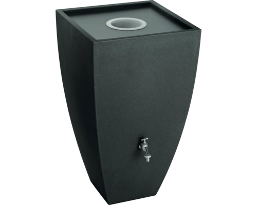 Regentonne mit Wasserhahn zur Gartenbewässerung