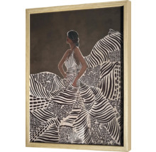 Gerahmtes Bild einer Frau in einem Kleid mit Mustern