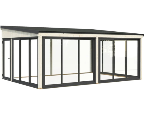 Coin salon couvert en bois avec portes coulissantes en verre