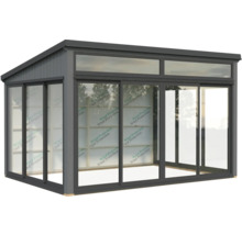 Jardin d'hiver avec portes coulissantes et fenêtres