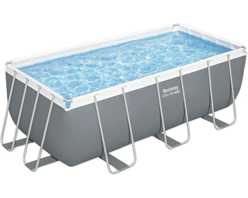 Rechteckiger Swimmingpool mit Stahlrahmen und Wasser