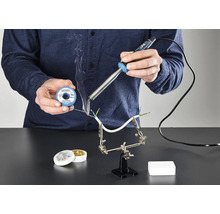 Soudure de fils avec fer à souder, étain à souder et flux