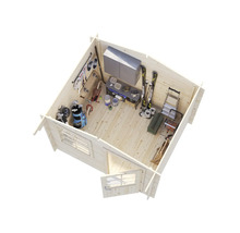 Abri de jardin en bois avec équipements sportifs et outils de rangement