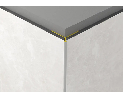 Coin d'un mur avec profilé de carreaux