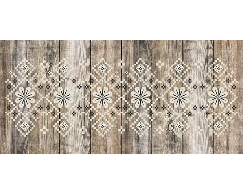Holzhintergrund mit Blumen- und Rautenmuster