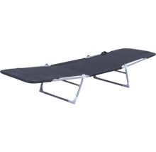 Lit de camp avec armature