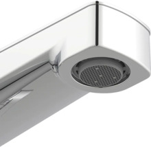 Detailaufnahme eines Wasserhahns aus Metall