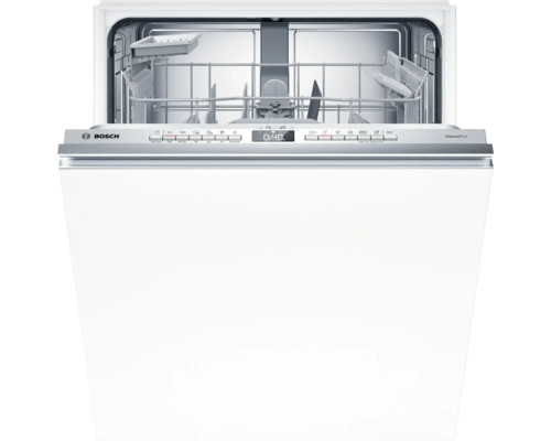 Geöffneter Geschirrspüler mit Geschirrkörben