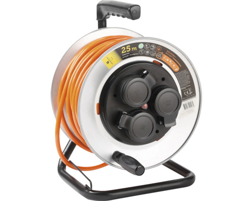 Kabeltrommel mit 25 Meter orangem Kabel und drei Steckdosen