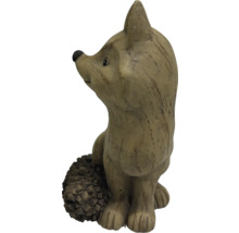Dekorative Gartenfigur eines sitzenden Fuchses