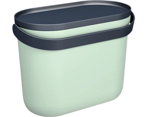 Seau ovale en plastique vert avec poignée foncée.