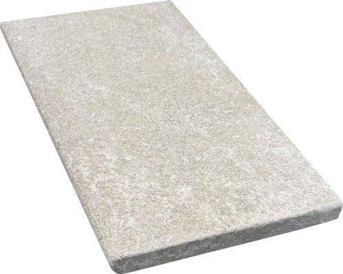 Keramikfliese mit strukturierter Oberfläche