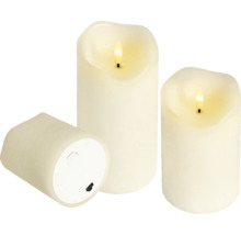 Drei LED-Kerzen mit simulierter Flamme