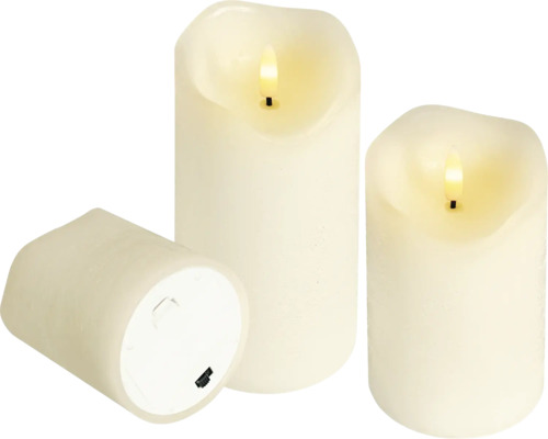 Drei LED-Kerzen mit simulierter Flamme