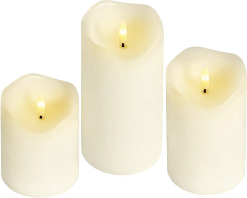 Drei Wachskerzen mit LED-Flamme