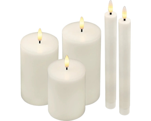 Verschiedene LED-Kerzen im Set
