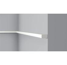 Weisse Wandregalwinkel zur Wandbefestigung