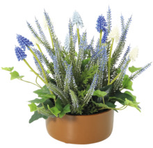 Künstlicher Lavendel in braunem Topf