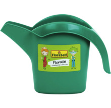 Grüne Gießkanne aus Kunststoff für Kinder mit FloraSelf Logo.