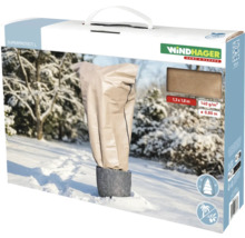 Windhager Winterschutzhaube Superprotect L für Pflanzen, 1,3 mal 1,8 Meter, beige, in einer verschneiten Gartenlandschaft auf der Produktverpackung.