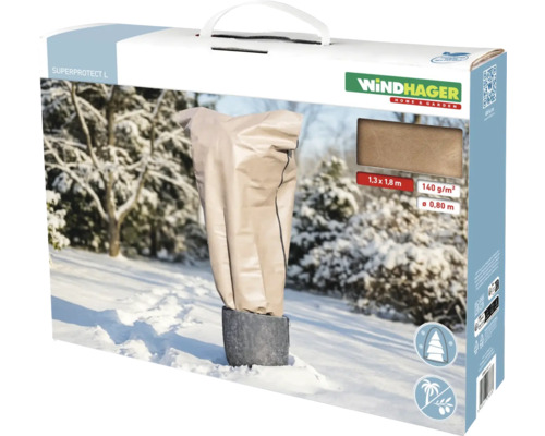 Windhager Winterschutzhaube Superprotect L für Pflanzen, 1,3 mal 1,8 Meter, beige, in einer verschneiten Gartenlandschaft auf der Produktverpackung.