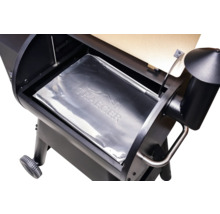 Gril Traeger avec bac de récupération des graisses