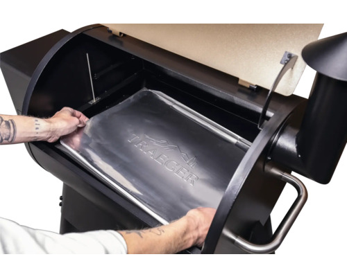 Gril Traeger avec bac de récupération des graisses