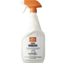Flacon pulvérisateur blanc avec tête de pulvérisation orange, nettoyant pour barbecue et dégraissant Traeger, 709 millilitres.