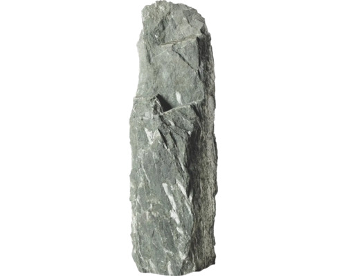 Monolith aus Naturstein für die Gartengestaltung mit rauer Oberfläche.
