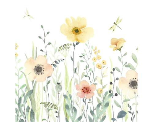 Tapete mit Aquarell-Wildblumenwiese, verschiedenen Blumen, Gräsern und zwei Libellen in einem illustrativen Stil.