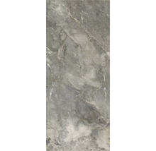 Carreau en grès cérame aspect marbre gris avec veinures blanches.