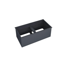 Carré potager surélevé rectangulaire en métal anthracite avec barre centrale.