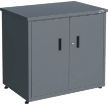 Armoire métallique Weka en gris avec deux portes, serrure et poignées encastrées noires.