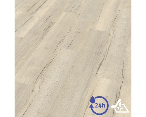 Revêtement de sol stratifié décor bois clair avec veinage apparent, résistant à l'eau jusqu'à 24 heures et facile à nettoyer.