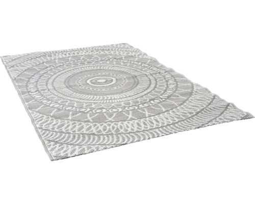 Rechteckiger Outdoor-Teppich mit kreisförmigem Mandala-Muster in Grau und Weiß.