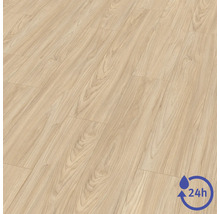 Revêtement de sol stratifié aspect chêne clair, structure en lames larges et symbole de protection contre l'eau pendant 24 heures.