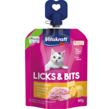 Friandise pour chat Vitakraft Licks & Bits au fromage et au jambon, sachet de 60 grammes avec bouchon en forme de cœur.