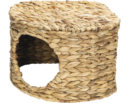 Kleintierhaus aus geflochtenem Naturmaterial mit runder seitlicher Öffnung.