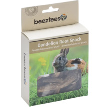 Beeztees Logo, Löwenzahnwurzel-Snack für Kaninchen und Meerschweinchen, getrocknete Wurzeln in einer Packung mit Sichtfenster und Naturprodukt-Siegel.