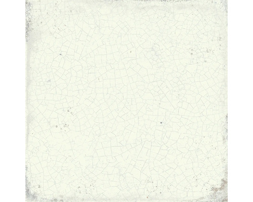 Carreau de mur carré en céramique avec aspect craquelé blanc et bords vieillis artificiellement.