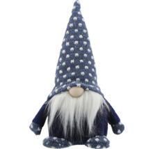 Dekofigur Weihnachtswichtel aus Stoff mit blau-weiß gepunkteter Strickmütze und langem weißem Bart.